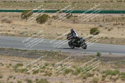 media/Apr-20-2025-AHRMA (Sun) [[393a79c373]]/Race/Group 12/Turn 4b/